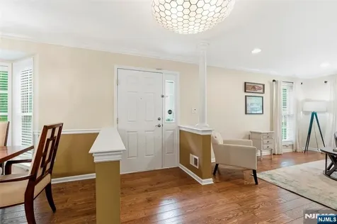 18 Birchwood Lane North Haledon NJ 07508