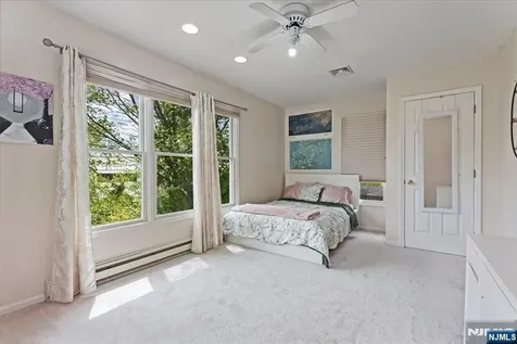 17 Albanese Road Haledon NJ 07508