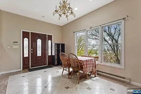 17 Albanese Road Haledon NJ 07508