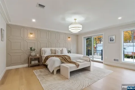 333 Harrison Street Paramus NJ 07652