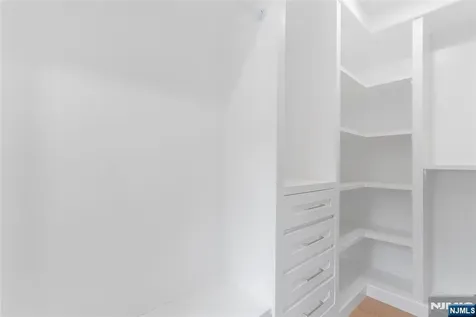 333 Harrison Street Paramus NJ 07652