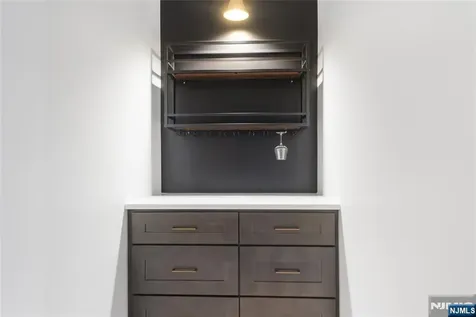 333 Harrison Street Paramus NJ 07652