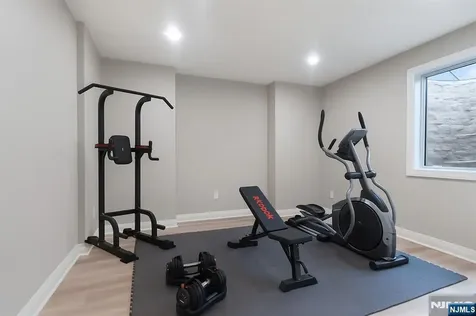 333 Harrison Street Paramus NJ 07652