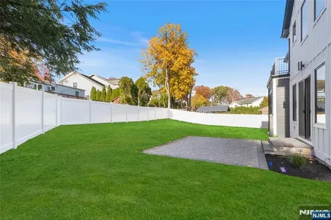 333 Harrison Street Paramus NJ 07652