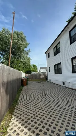 913 Union Street Linden NJ 07036