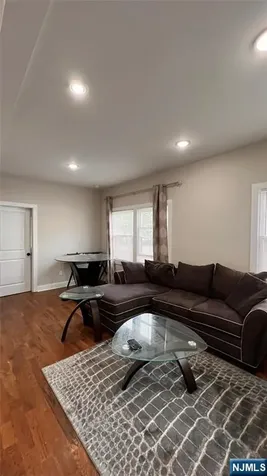 913 Union Street Linden NJ 07036