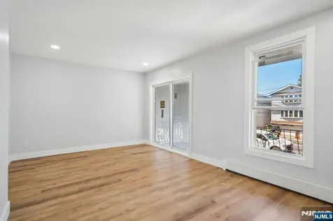 209 71st Street Guttenberg NJ 07093