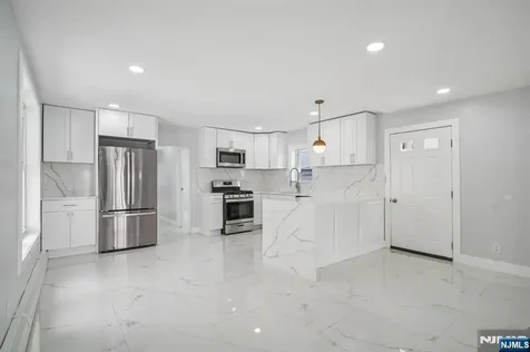 209 71st Street Guttenberg NJ 07093