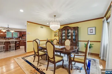 12 Sandalwood Drive Livingston NJ 07039