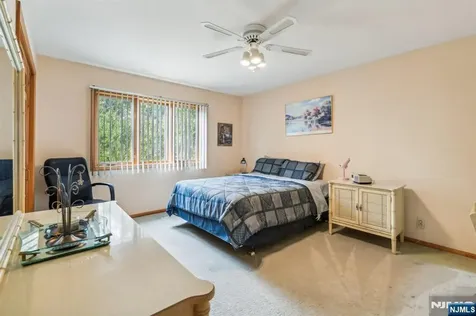 12 Sandalwood Drive Livingston NJ 07039