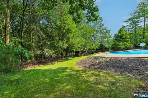 12 Sandalwood Drive Livingston NJ 07039
