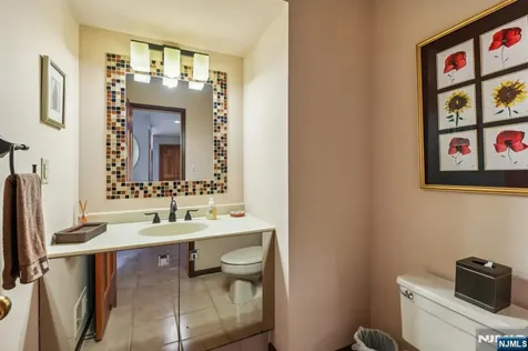 12 Sandalwood Drive Livingston NJ 07039