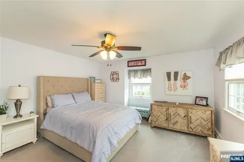 31 Yorkshire Avenue West Milford NJ 07480