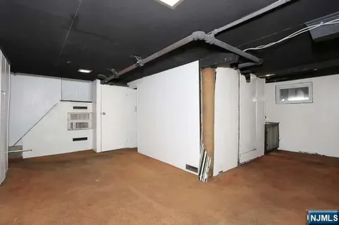 49 S Franklin Avenue Bergenfield NJ 07621