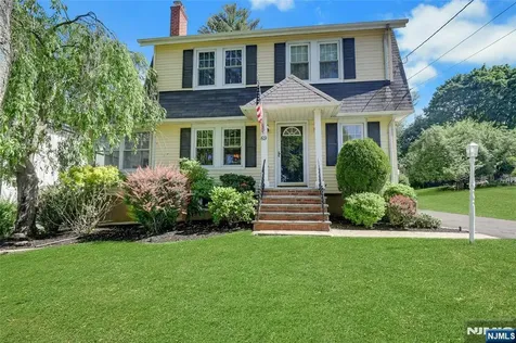 69 Highland Avenue Midland Park NJ 07432