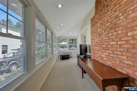 69 Highland Avenue Midland Park NJ 07432
