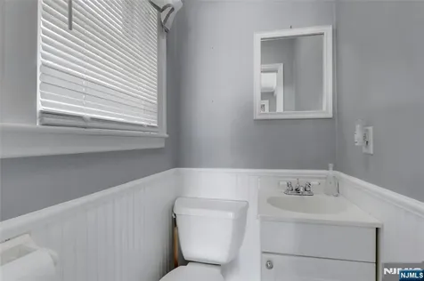 69 Highland Avenue Midland Park NJ 07432