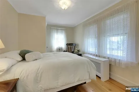 69 Highland Avenue Midland Park NJ 07432