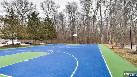 11 Burnham Drive Pequannock Township NJ 07444