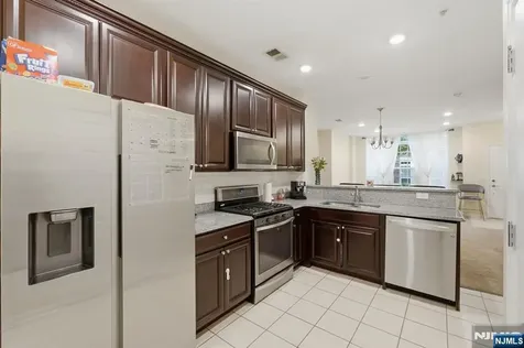 13 Dahlia Lane Garfield NJ 07026