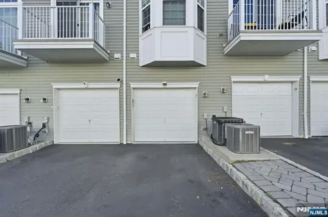 13 Dahlia Lane Garfield NJ 07026