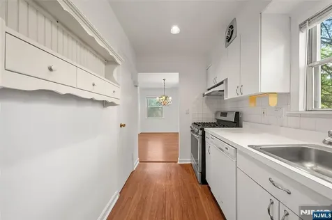151 E Palisade Avenue Englewood NJ 07631
