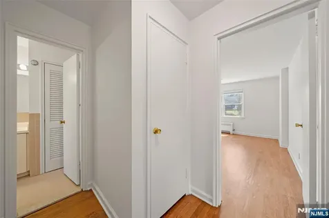 151 E Palisade Avenue Englewood NJ 07631