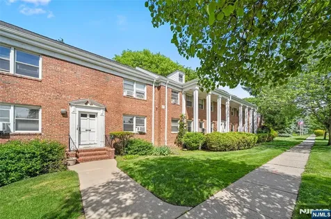 151 E Palisade Avenue Englewood NJ 07631