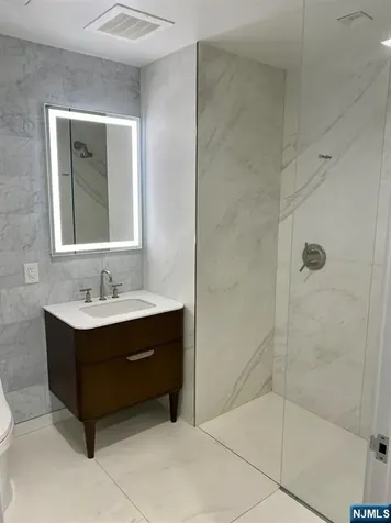 320 Adolphus Avenue Cliffside Park NJ 07010