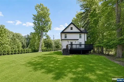 40 Grant Avenue Cresskill NJ 07626