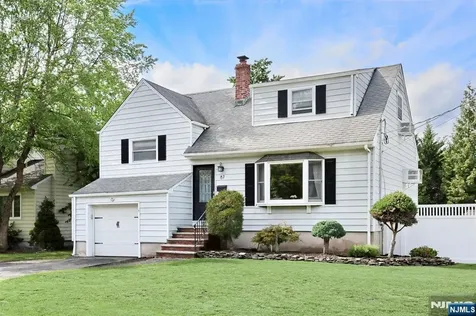 87 Barbara Road Dumont NJ 07628