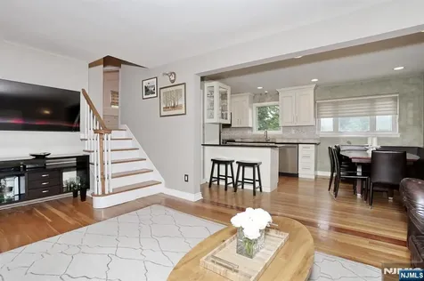 87 Barbara Road Dumont NJ 07628