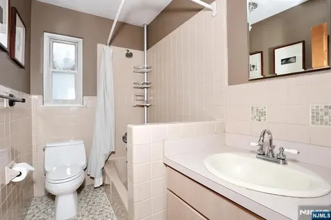 87 Barbara Road Dumont NJ 07628