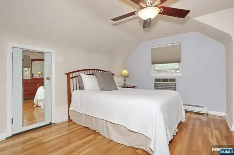 87 Barbara Road Dumont NJ 07628
