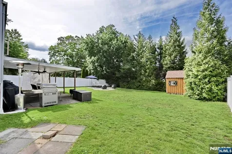 87 Barbara Road Dumont NJ 07628