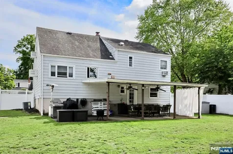 87 Barbara Road Dumont NJ 07628
