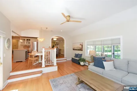 66 Hurley Avenue Wyckoff NJ 07481