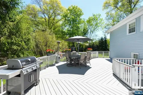 66 Hurley Avenue Wyckoff NJ 07481