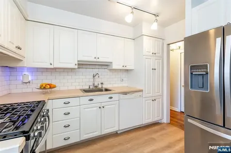 24 Hutton Avenue West Orange NJ 07052