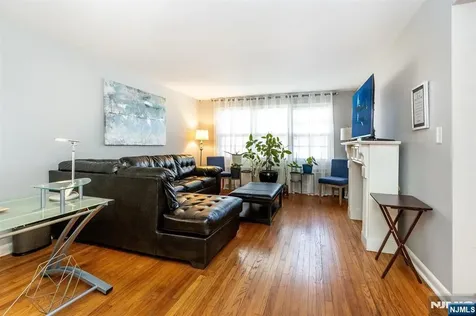 24 Hutton Avenue West Orange NJ 07052