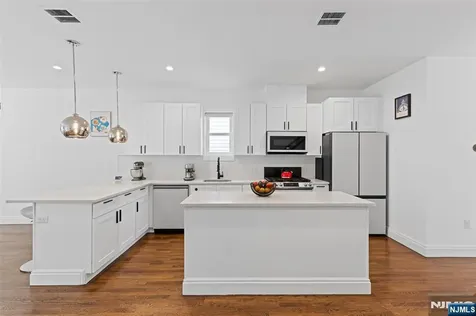 1603 71st Street North Bergen NJ 07047