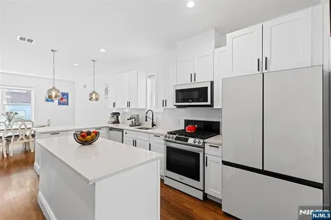 1603 71st Street North Bergen NJ 07047