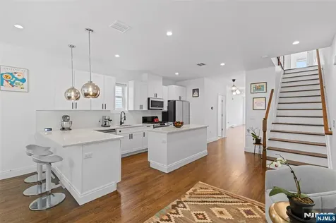 1603 71st Street North Bergen NJ 07047