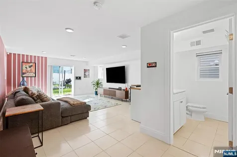 1603 71st Street North Bergen NJ 07047