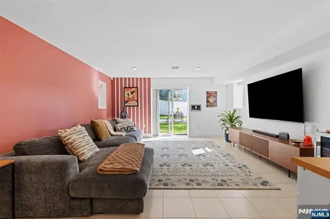 1603 71st Street North Bergen NJ 07047