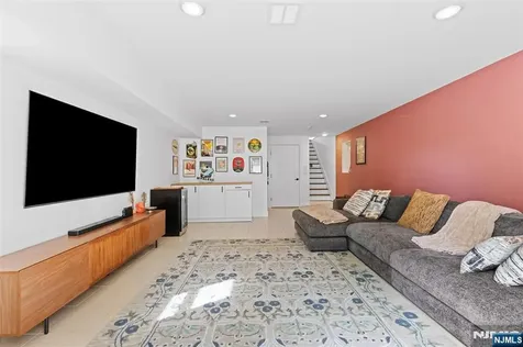 1603 71st Street North Bergen NJ 07047