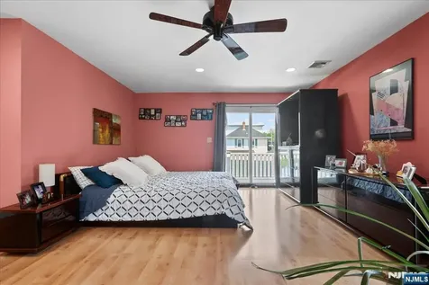 7 Maitland Avenue Hawthorne NJ 07506