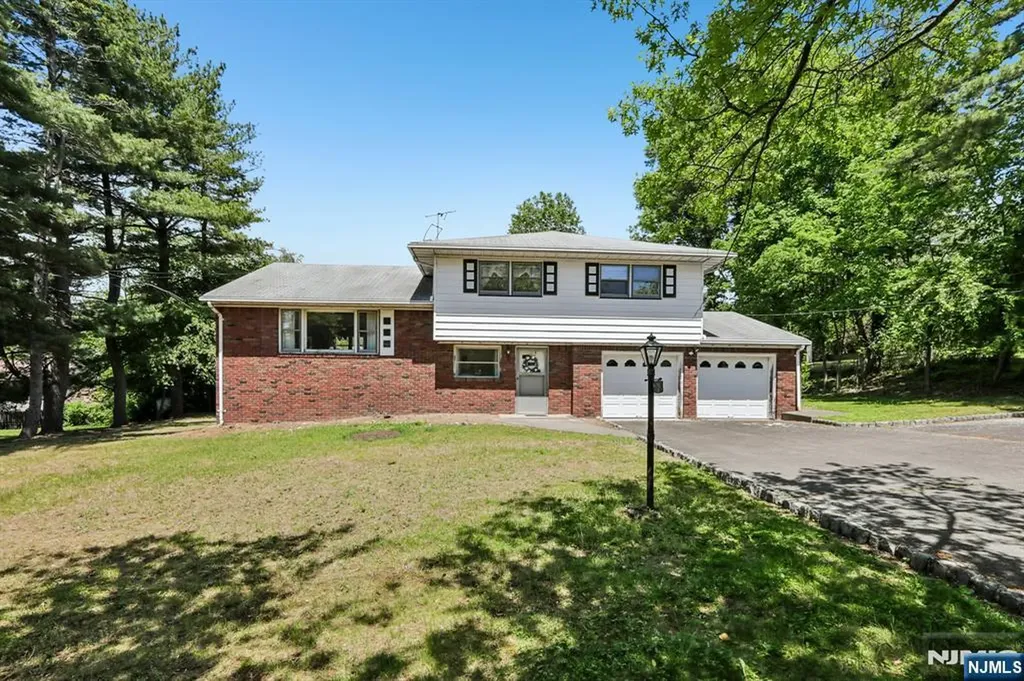 1355 Ratzer Road Wayne NJ 07470