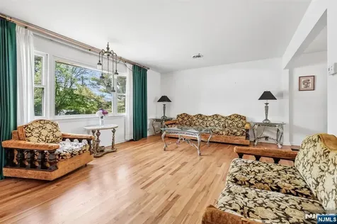 1355 Ratzer Road Wayne NJ 07470