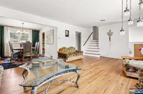 1355 Ratzer Road Wayne NJ 07470